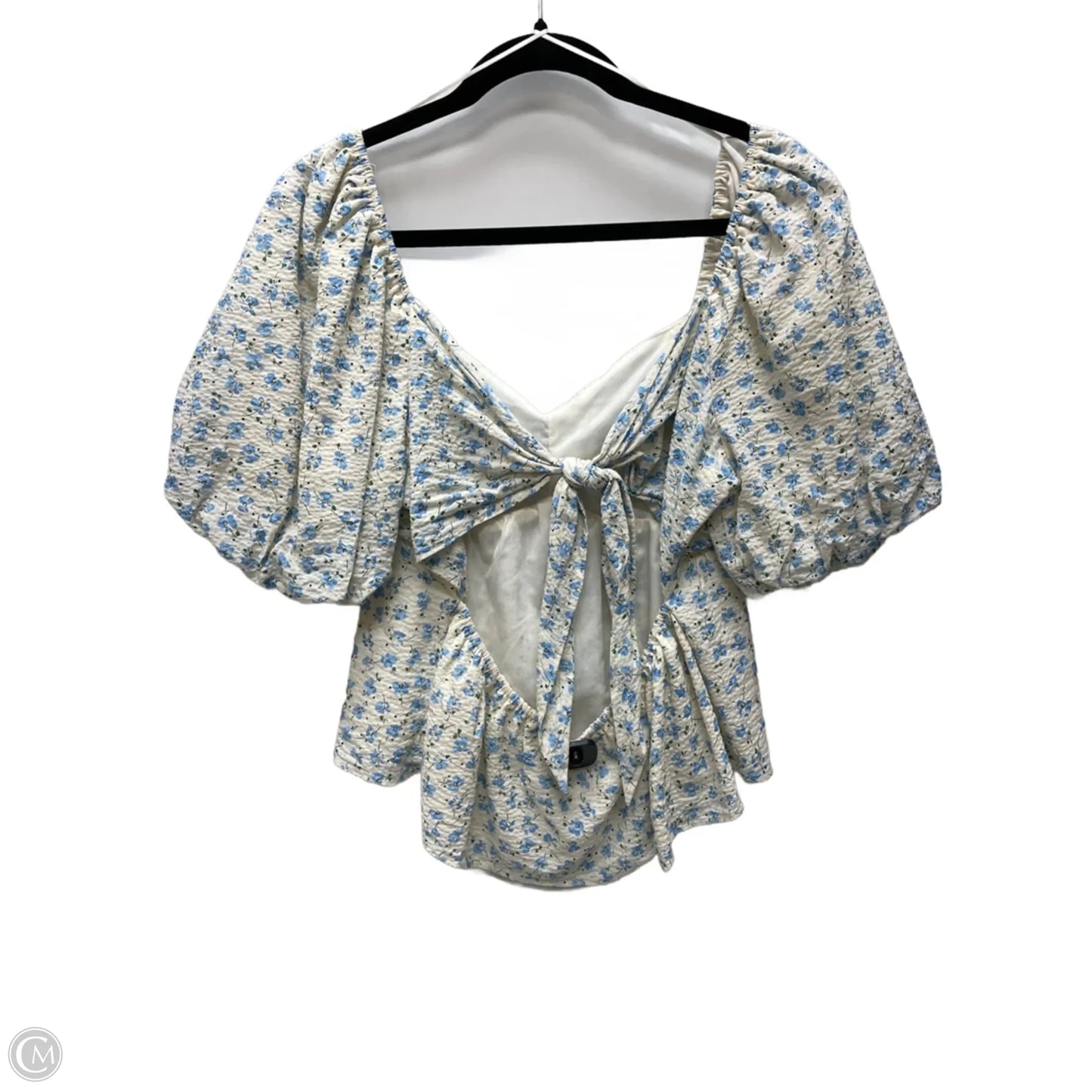 Top Short Sleeve By Clothes Mentor In Floral Print, Size: M