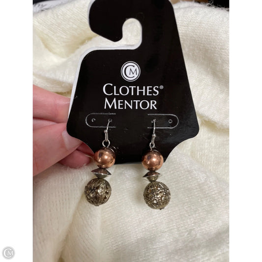 Earrings Dangle/drop By Clothes Mentor