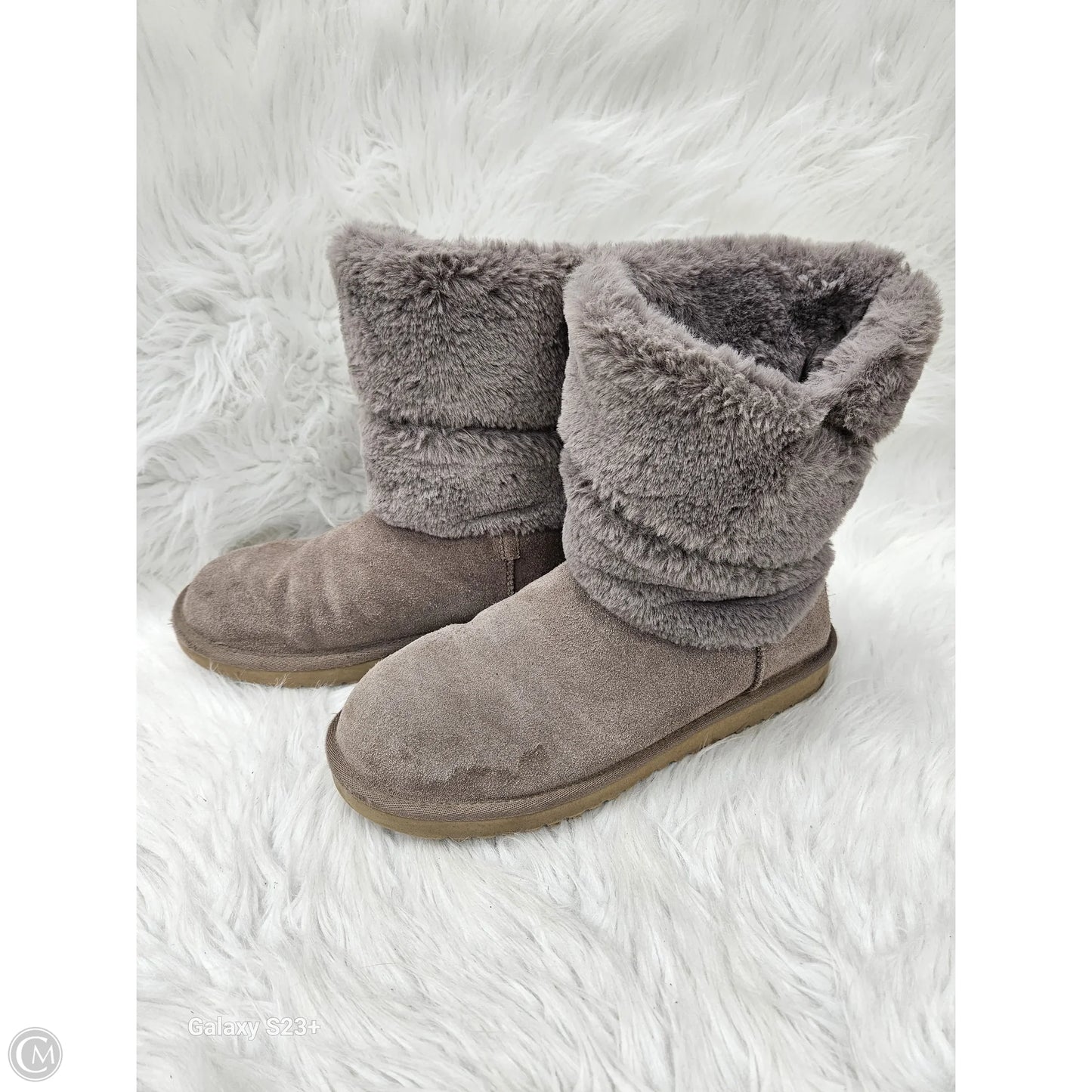 Boots Snow By Koolaburra By Ugg In Taupe, Size: 9