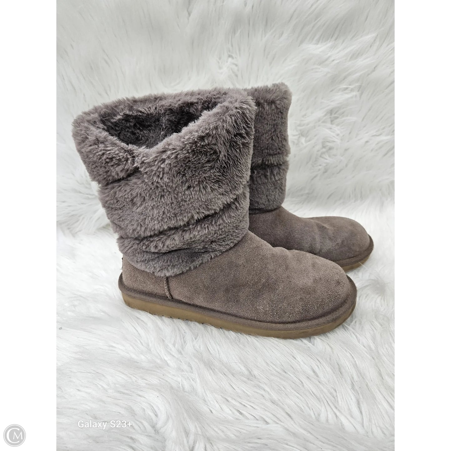 Boots Snow By Koolaburra By Ugg In Taupe, Size: 9