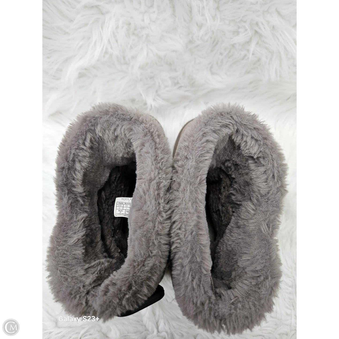 Boots Snow By Koolaburra By Ugg In Taupe, Size: 9