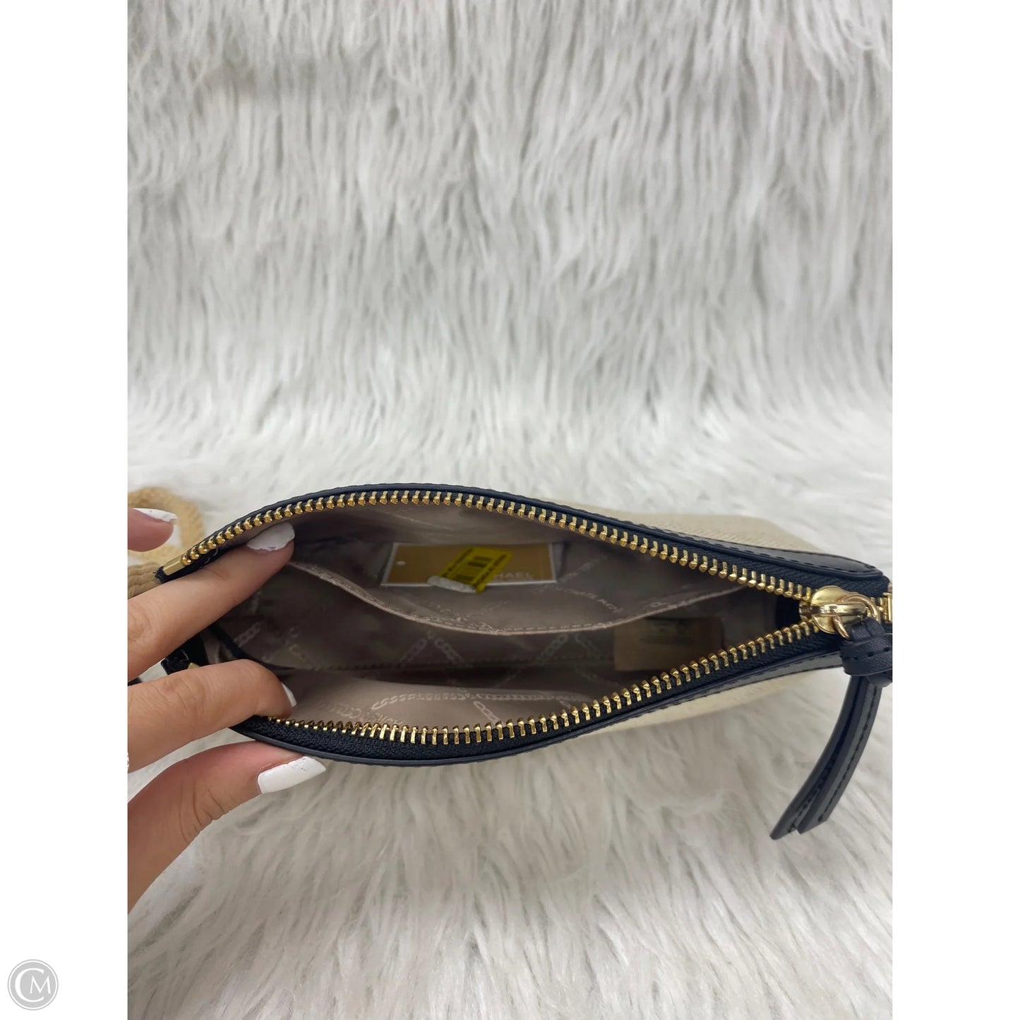 Wristlet Designer By Michael Kors, Size: Medium