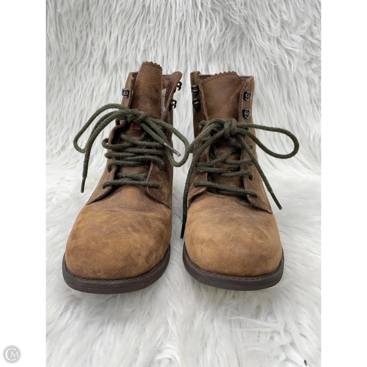 Boots Designer By Ugg In Brown, Size: 8