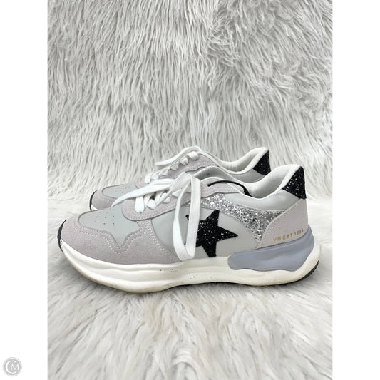 Shoes Sneakers By Vintage Havana In Grey, Size: 7.5