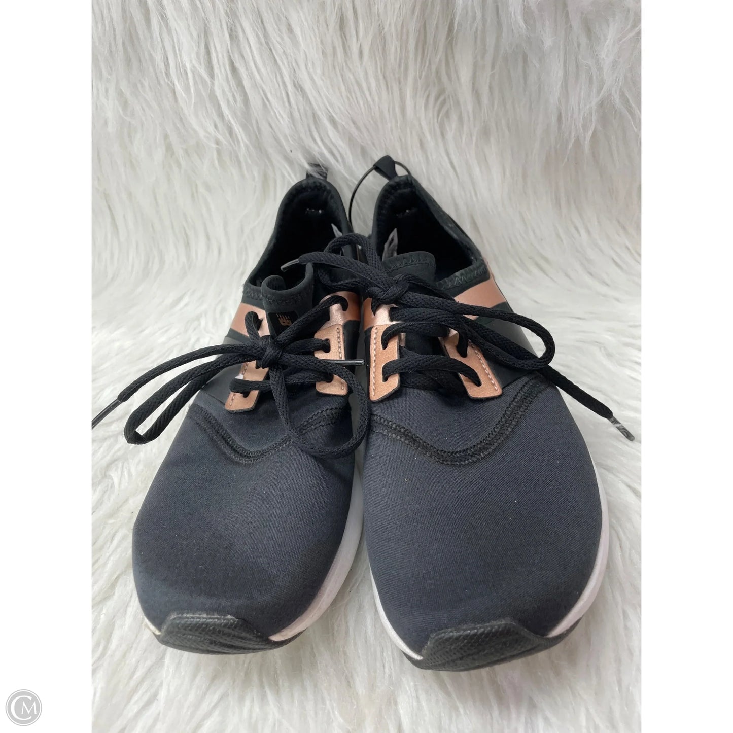 Shoes Athletic By New Balance In Black, Size: 7