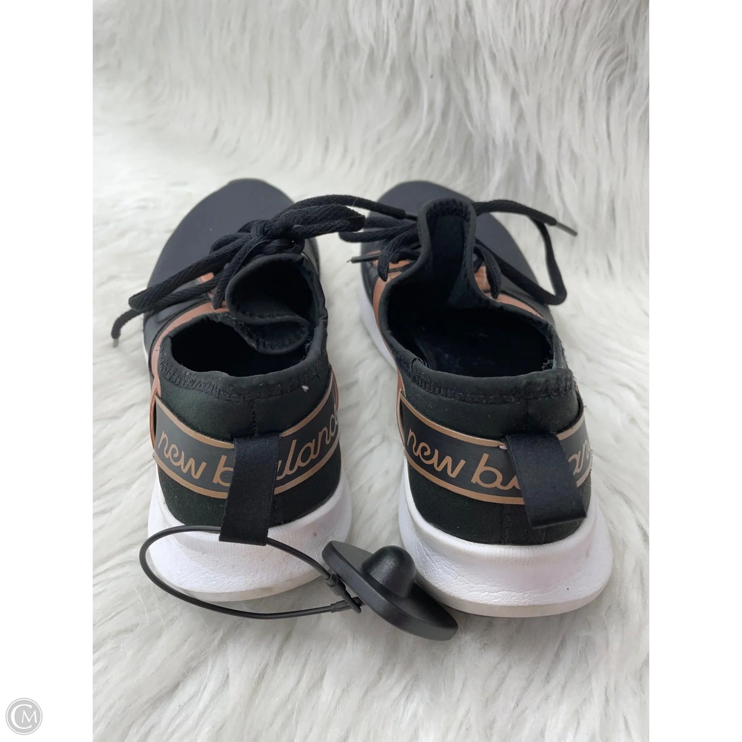 Shoes Athletic By New Balance In Black, Size: 7