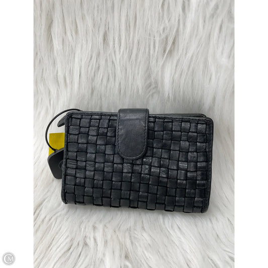 Wallet Leather By Clothes Mentor, Size: Medium