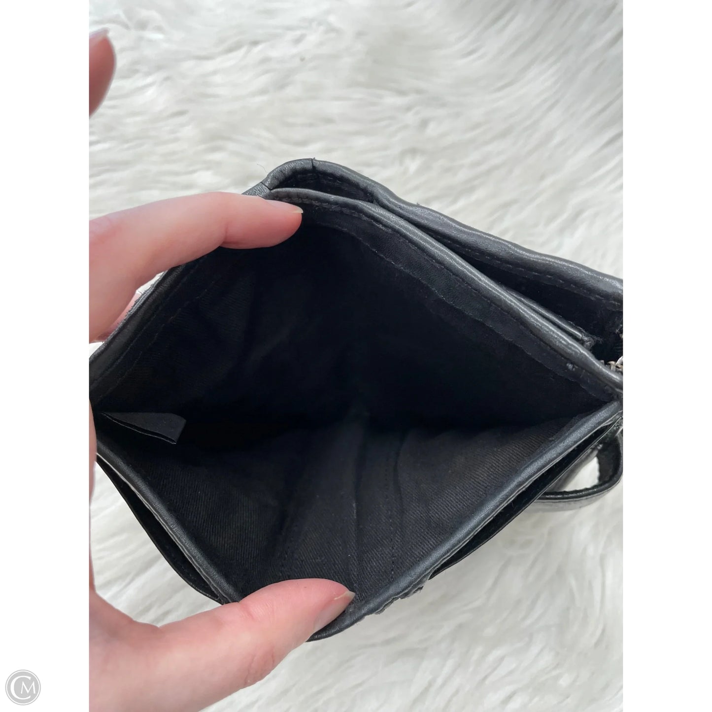 Wallet Leather By Clothes Mentor, Size: Medium