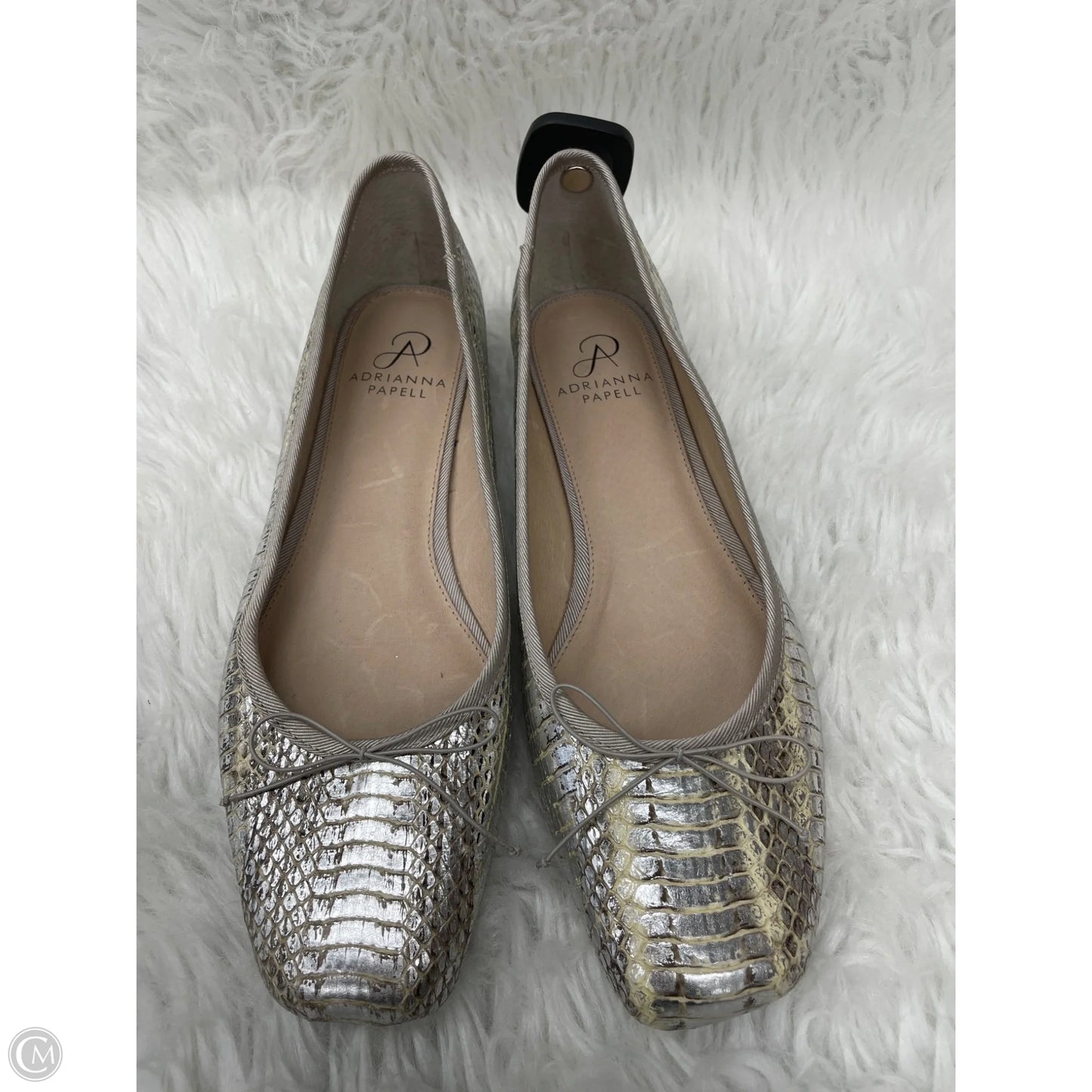Shoes Flats By Adrianna Papell In Silver, Size: 9