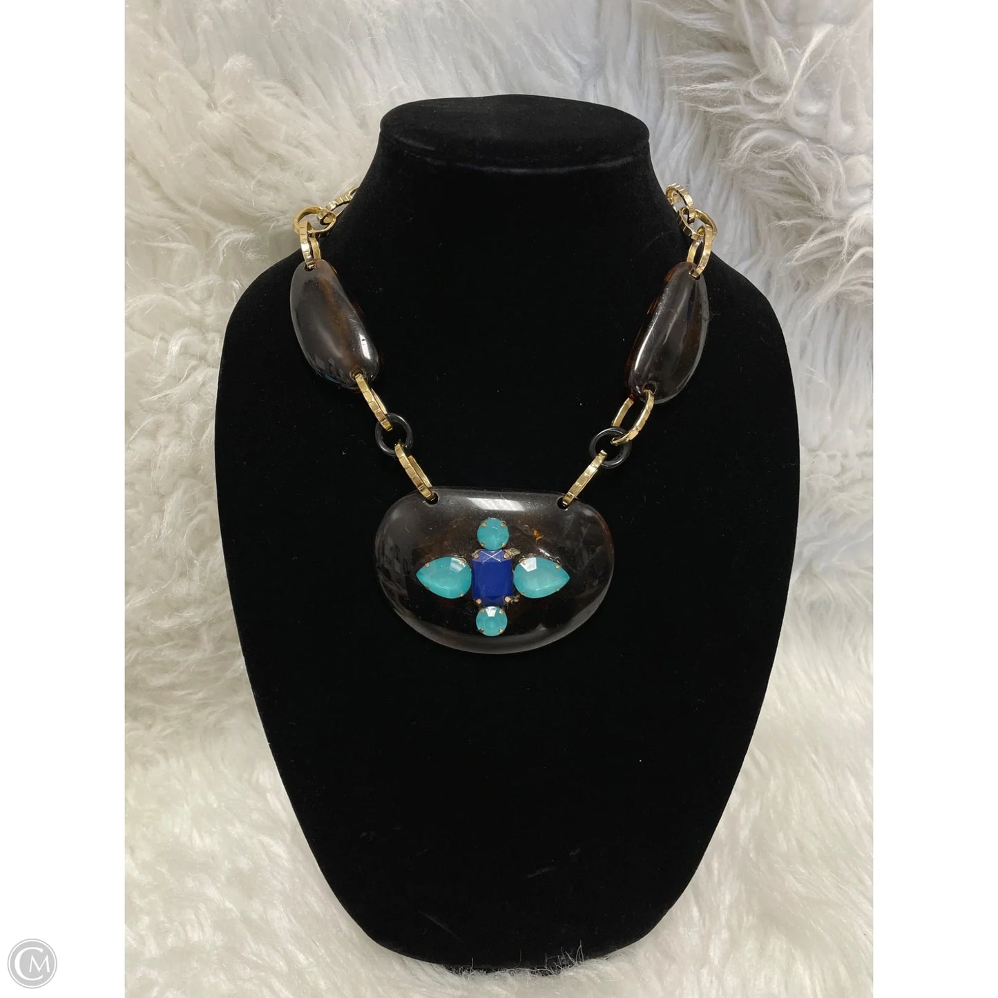 Necklace Layered By Clothes Mentor