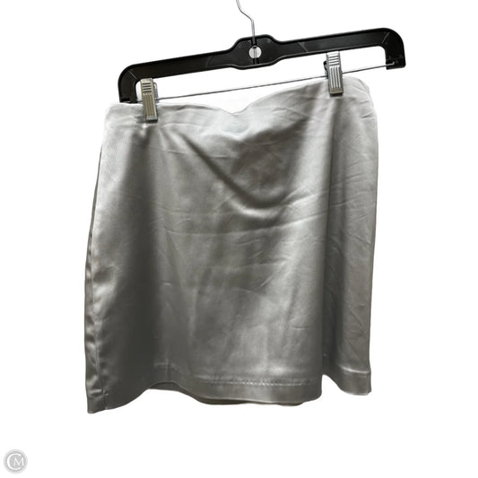 Skort By Abercrombie And Fitch In Silver, Size: 8