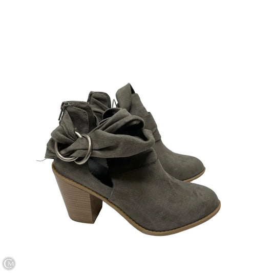 Boots Ankle Heels By Rampage In Grey, Size: 9.5