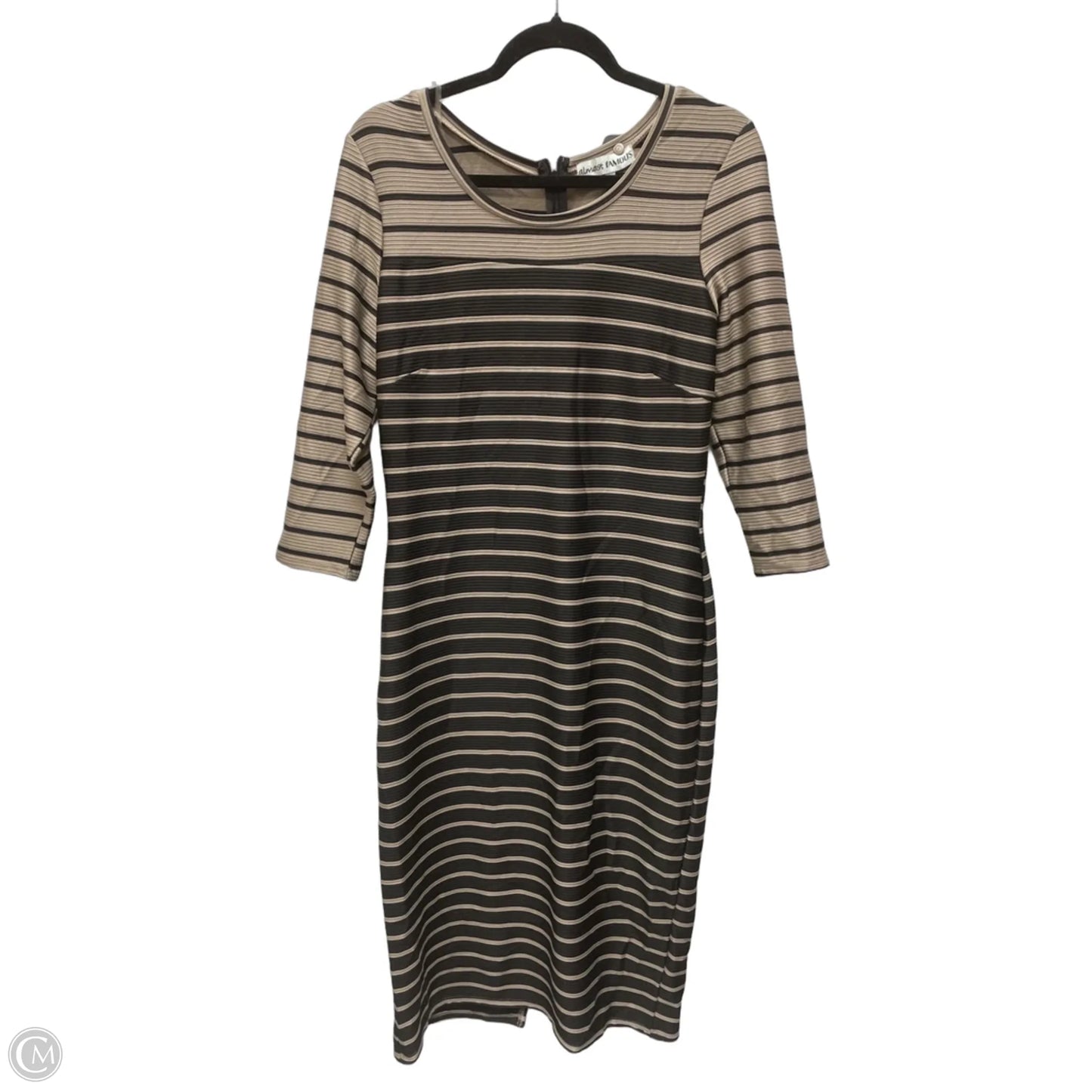Dress Casual Short By Almost Famous In Striped Pattern, Size: L
