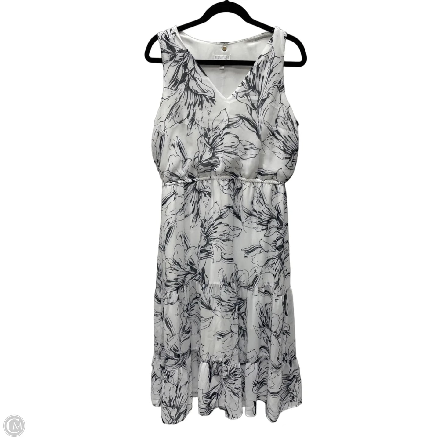 Dress Casual Maxi By Signature By Robbie Bee In Blue & White, Size: L