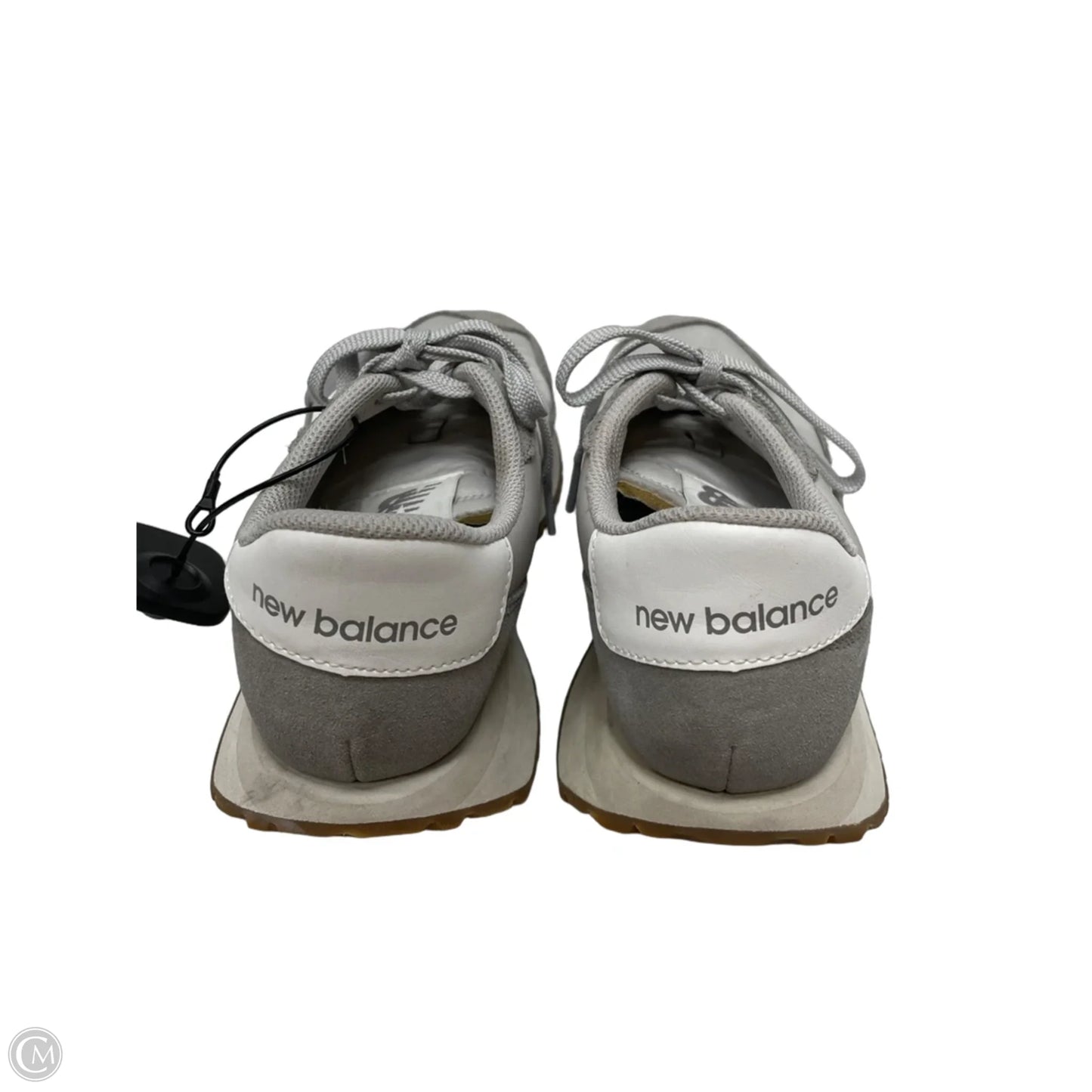 Shoes Athletic By New Balance In Grey & White, Size: 9