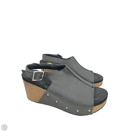Sandals Heels Wedge By Volatile In Black, Size: 7