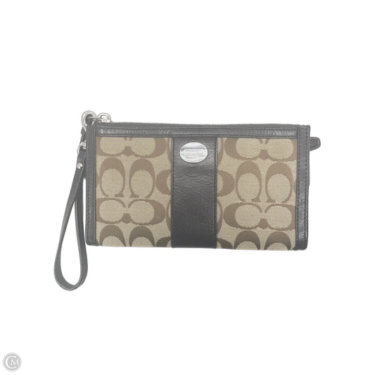 Wristlet Designer By Coach, Size: Large