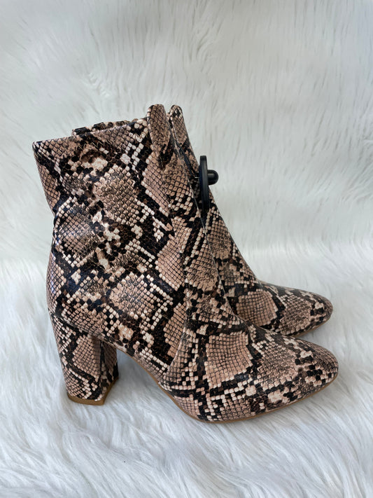 Boots Ankle Heels By Shein In Snakeskin Print, Size: 8