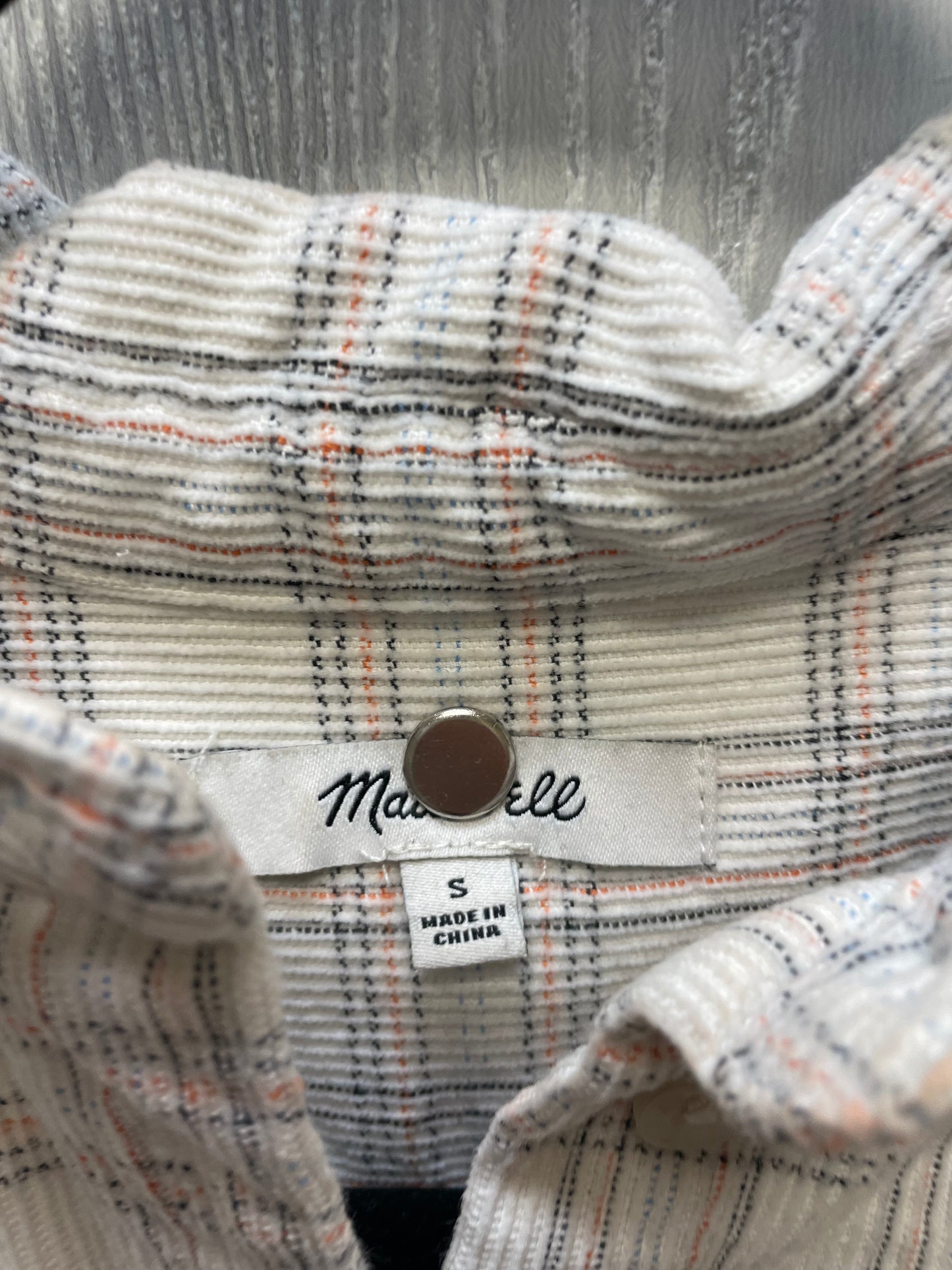 Top Long Sleeve By Madewell In Plaid Pattern, Size: S