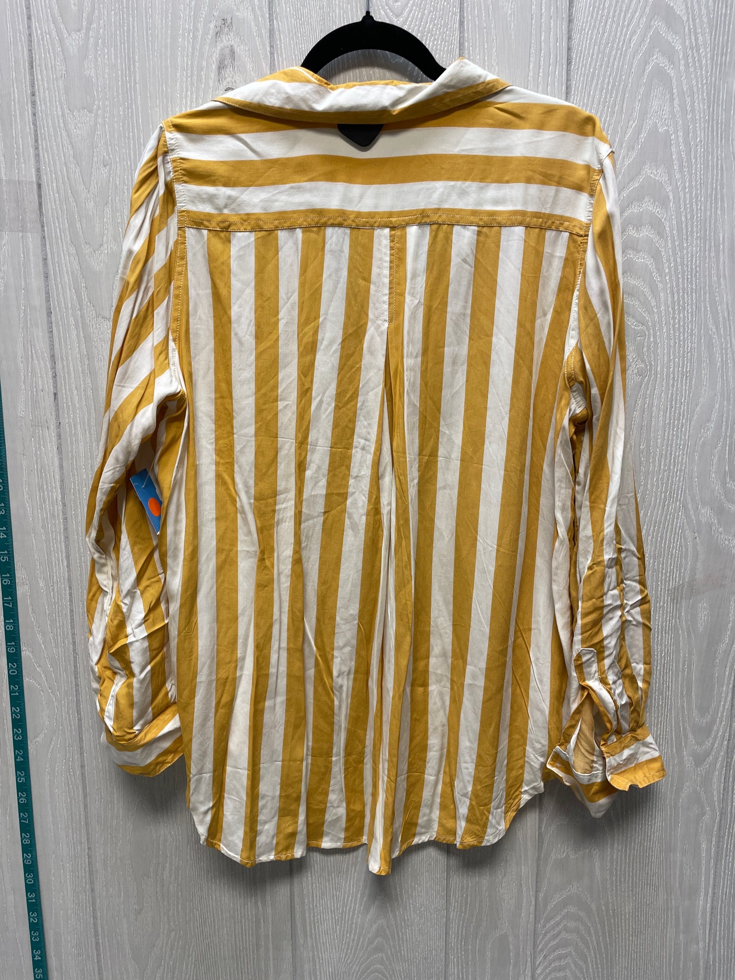 Tunic Long Sleeve By Velvet Heart In Striped Pattern, Size: L