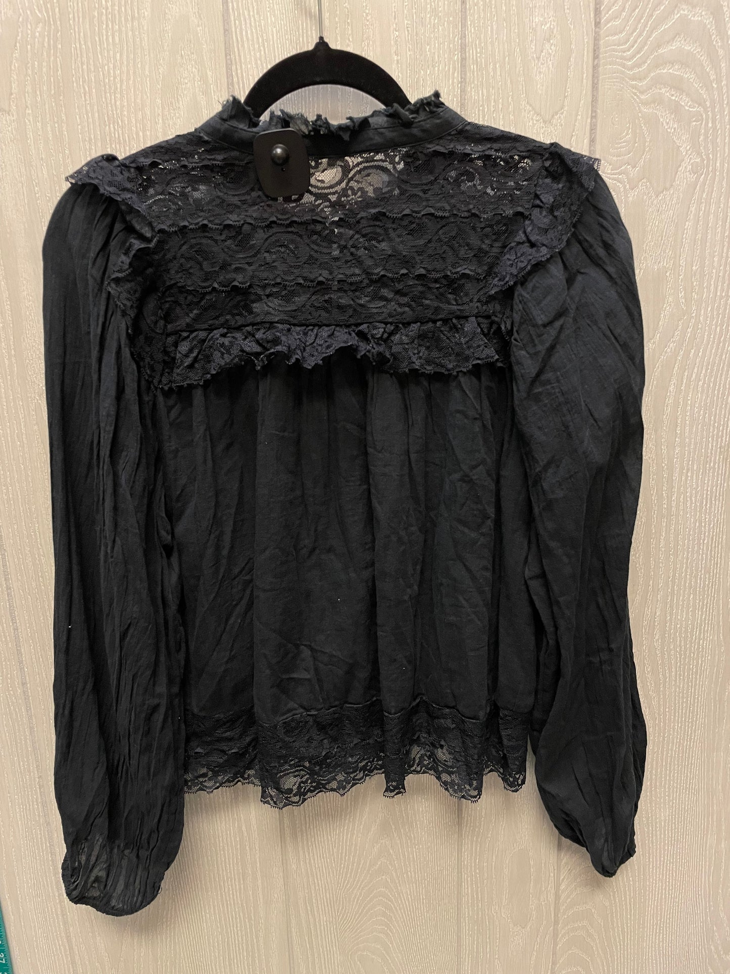 Blouse Long Sleeve By Akemi And Kin In Black, Size: M