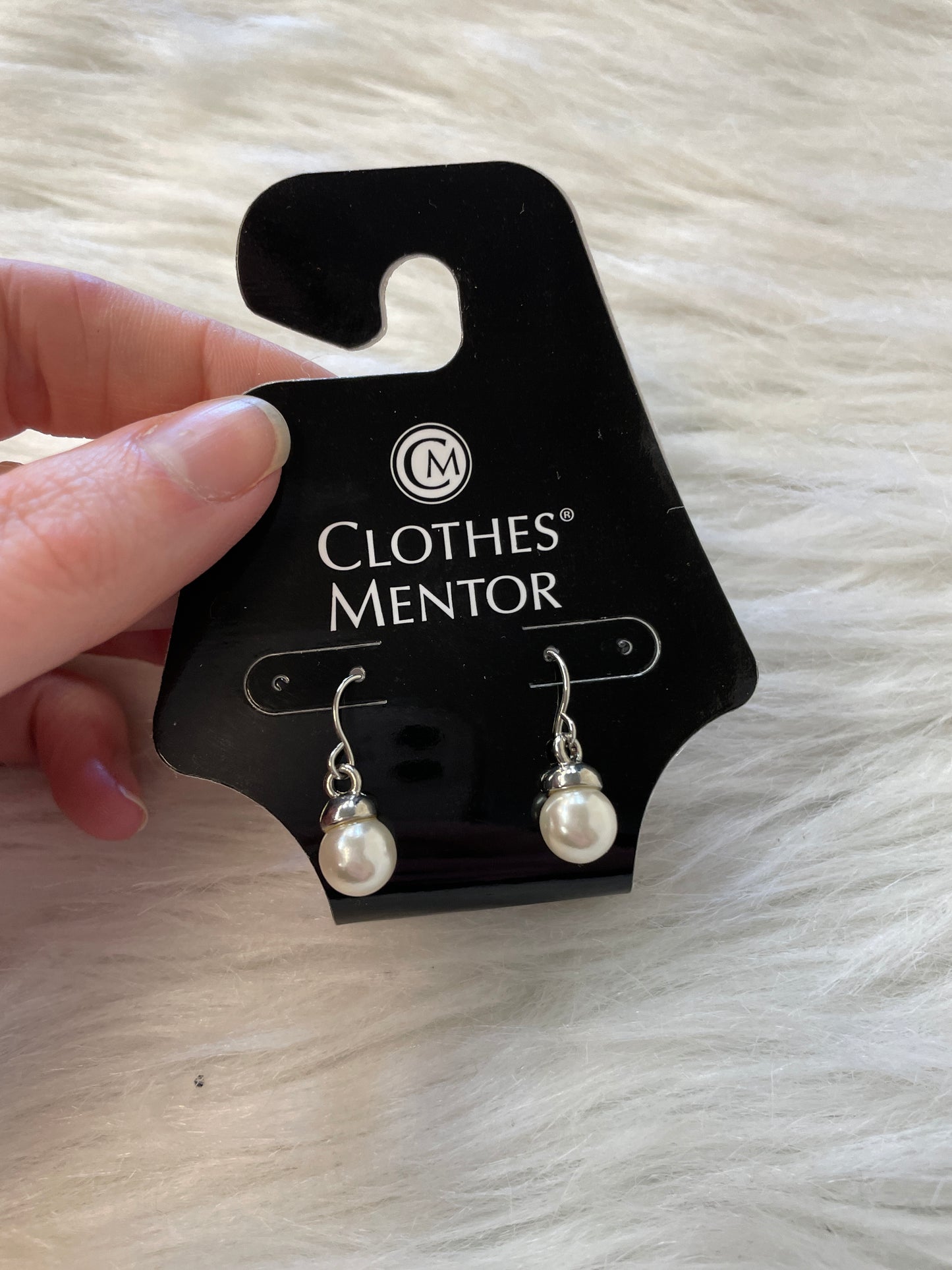 Earrings Dangle/drop By Clothes Mentor