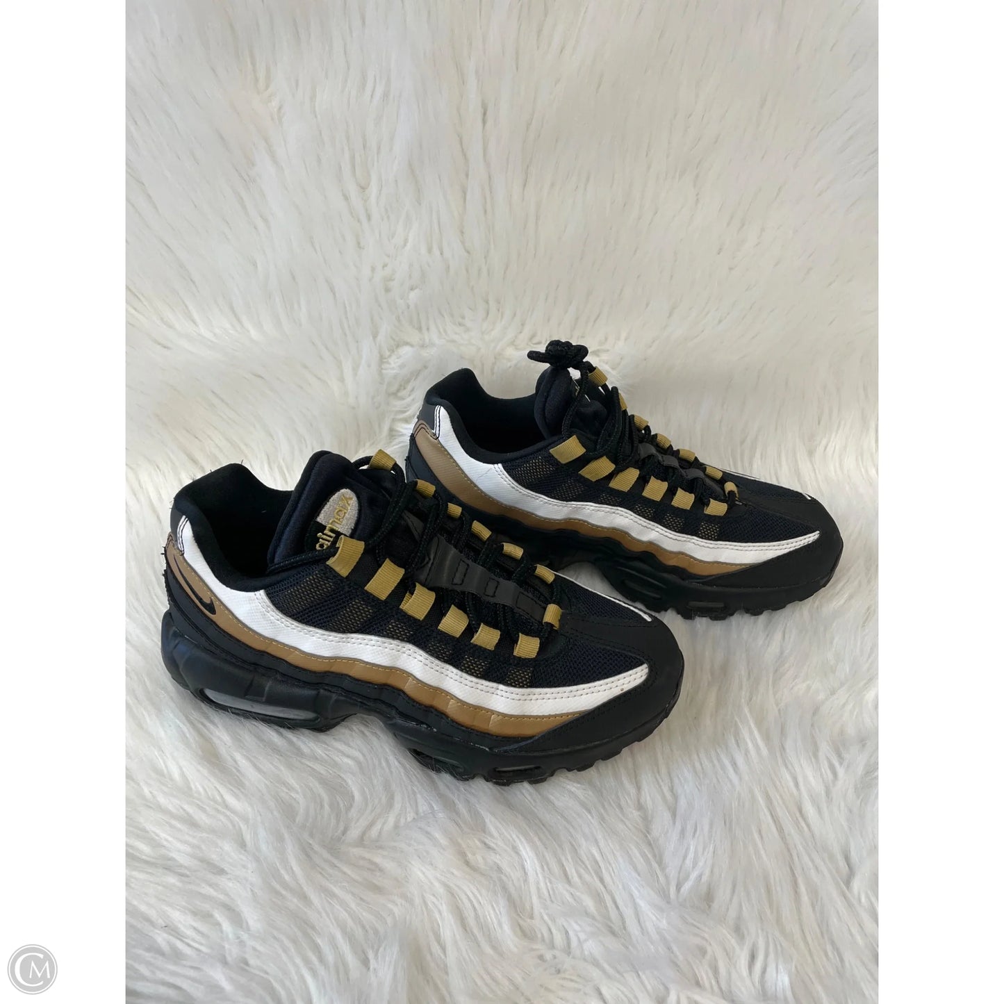 Shoes Athletic By Nike In Black & Gold, Size: 7