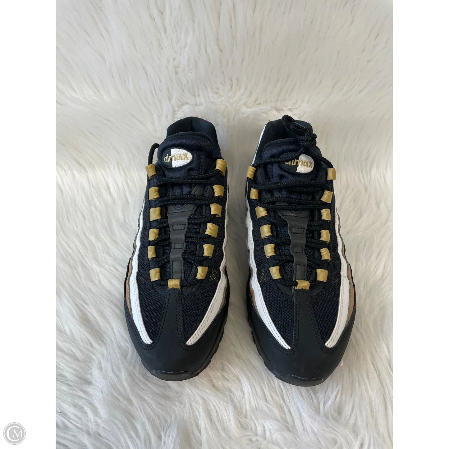 Shoes Athletic By Nike In Black & Gold, Size: 7