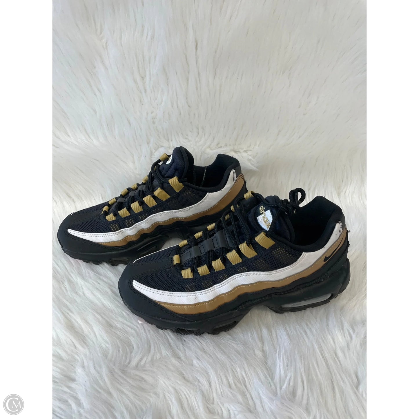 Shoes Athletic By Nike In Black & Gold, Size: 7