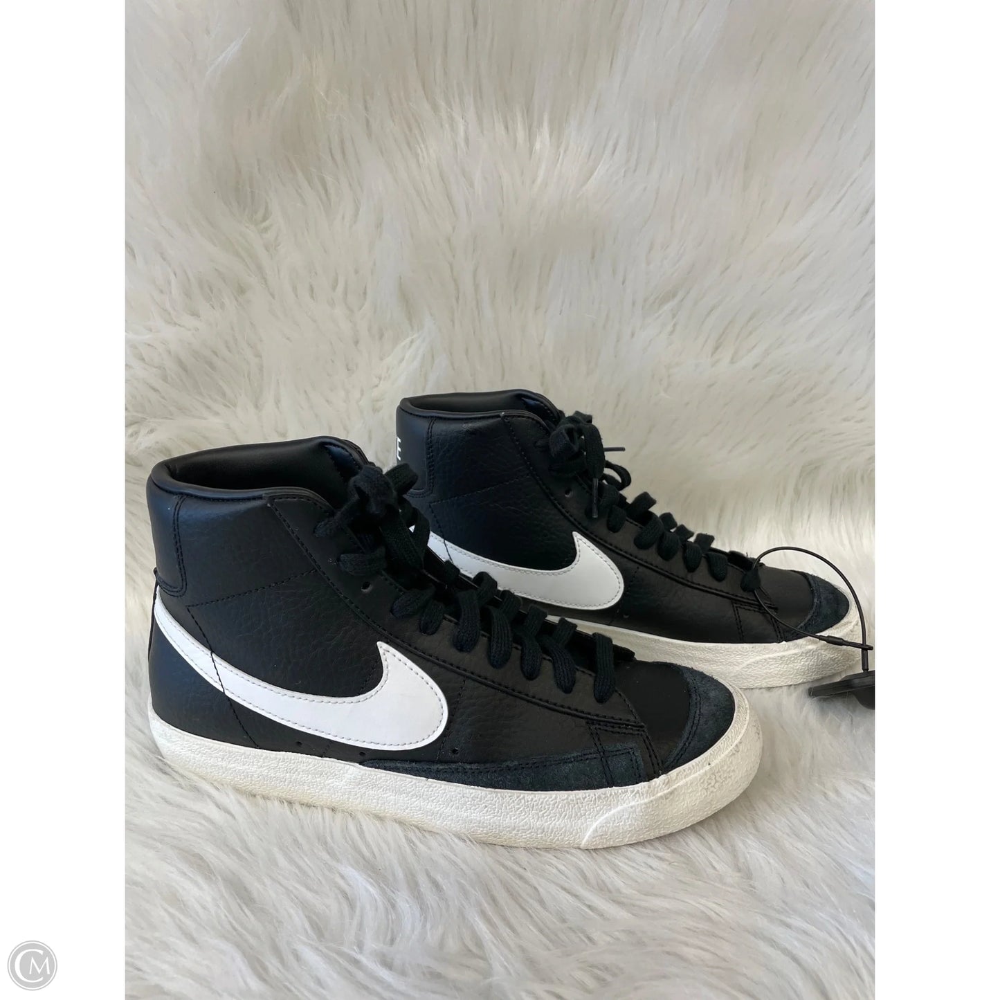 Shoes Athletic By Nike In Black & White, Size: 9.5