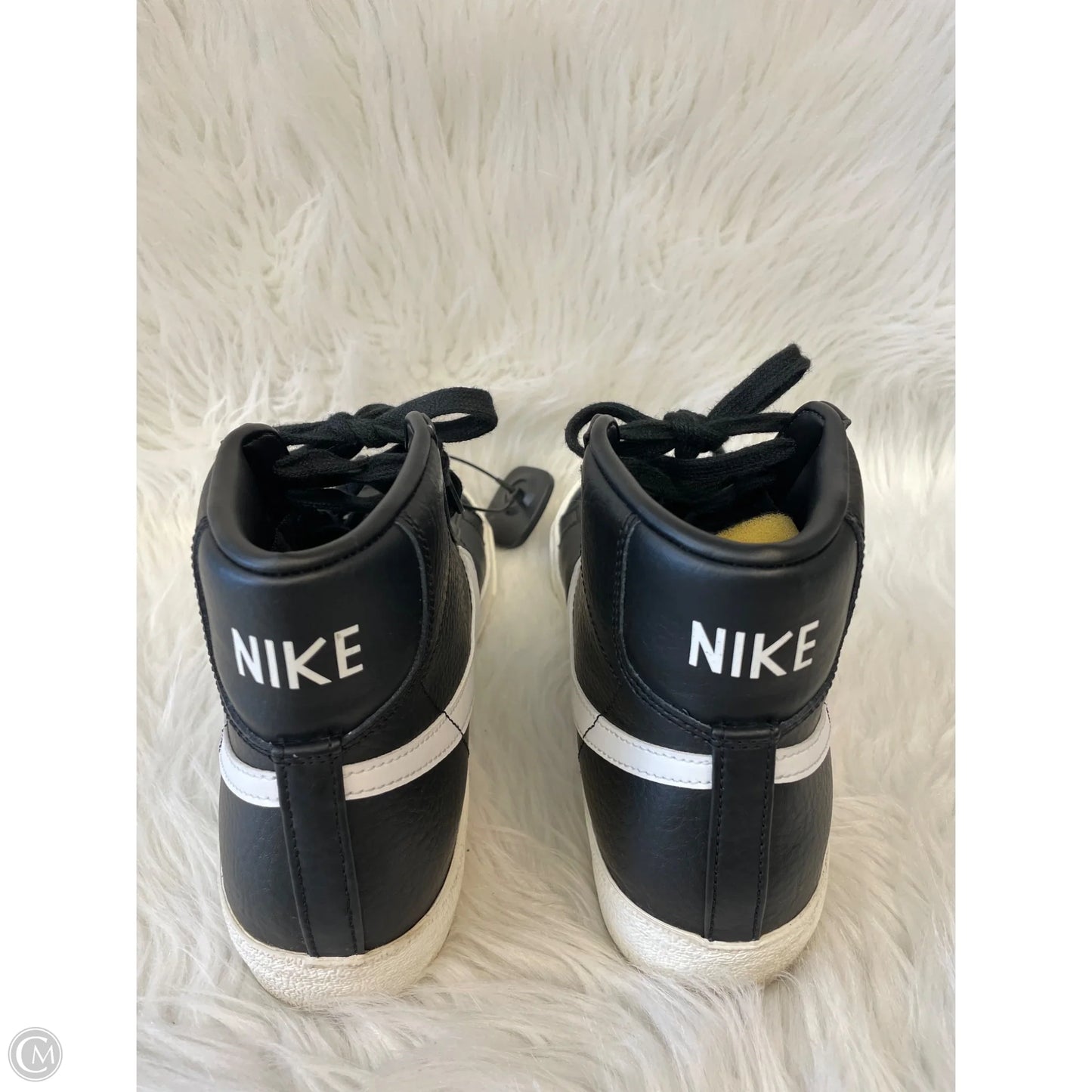 Shoes Athletic By Nike In Black & White, Size: 9.5