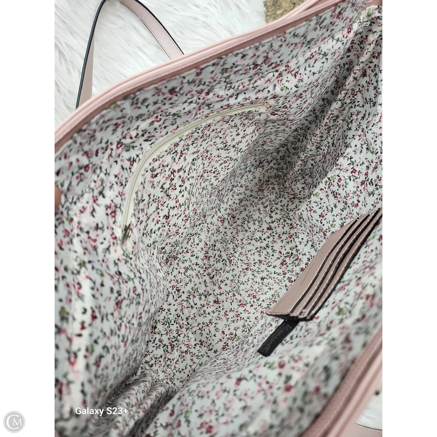 Tote By Clothes Mentor, Size: Large