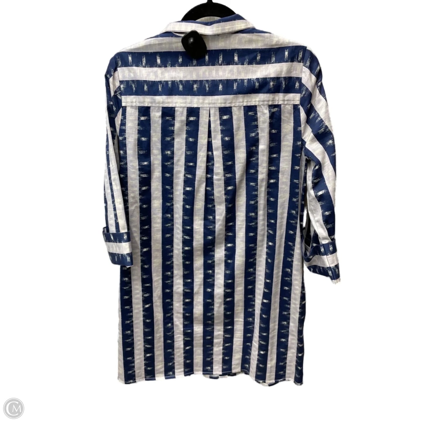 Dress Casual Short By Tuckernuck In Striped Pattern, Size: M