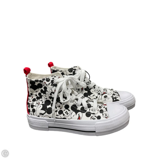 Shoes Sneakers By Disney In Multi-colored, Size: 9