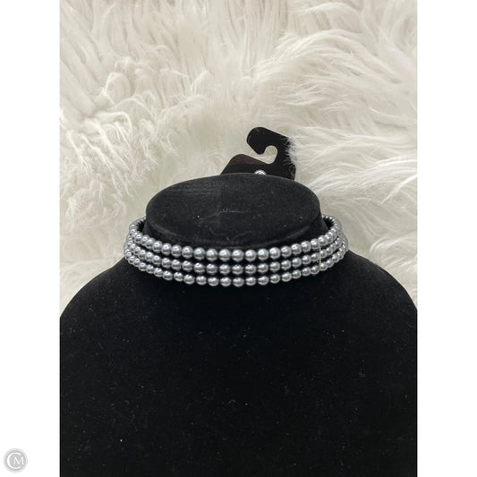 Necklace Choker & Collar By Clothes Mentor