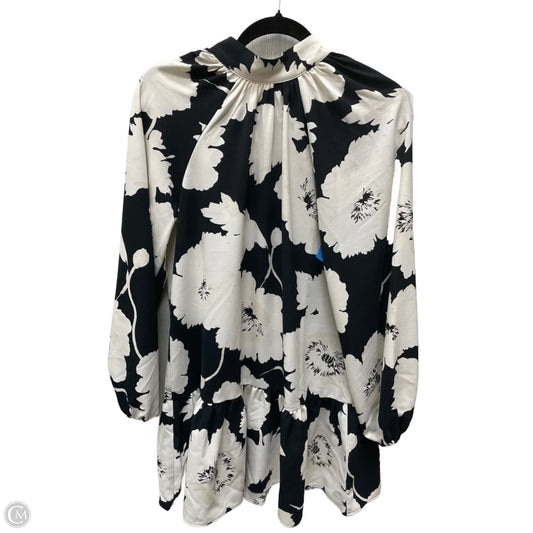 Dress Casual Short By H&m In Black & White, Size: S