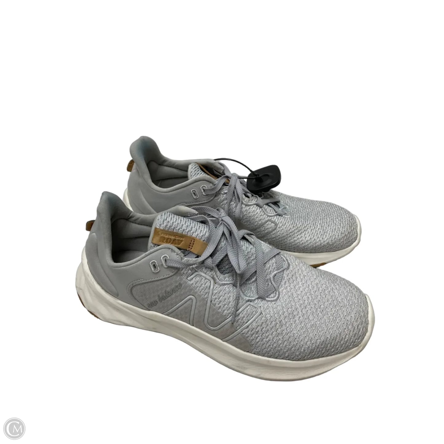 Shoes Athletic By New Balance In Grey & White, Size: 10