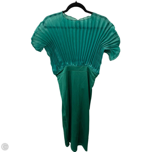 Dress Party Midi By Clothes Mentor In Green, Size: M
