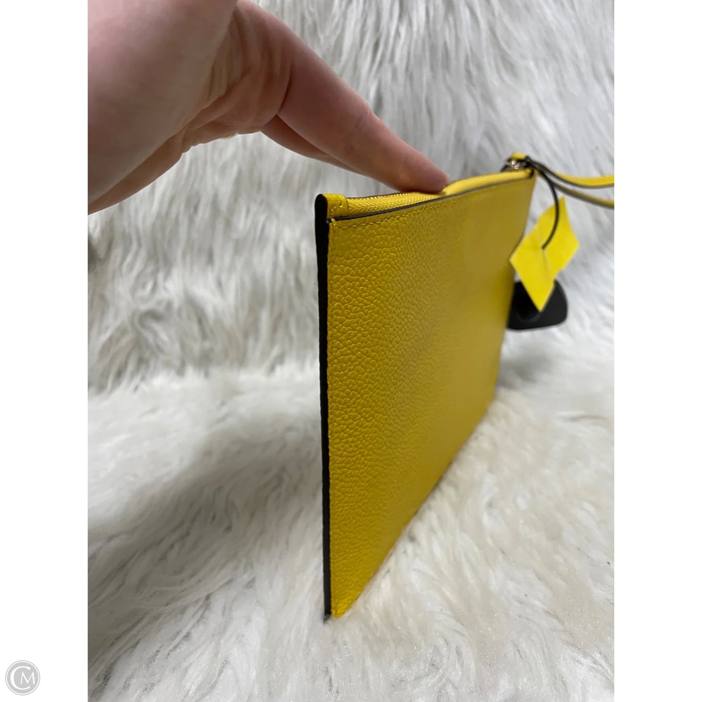 Wristlet Designer By Kate Spade, Size: Medium