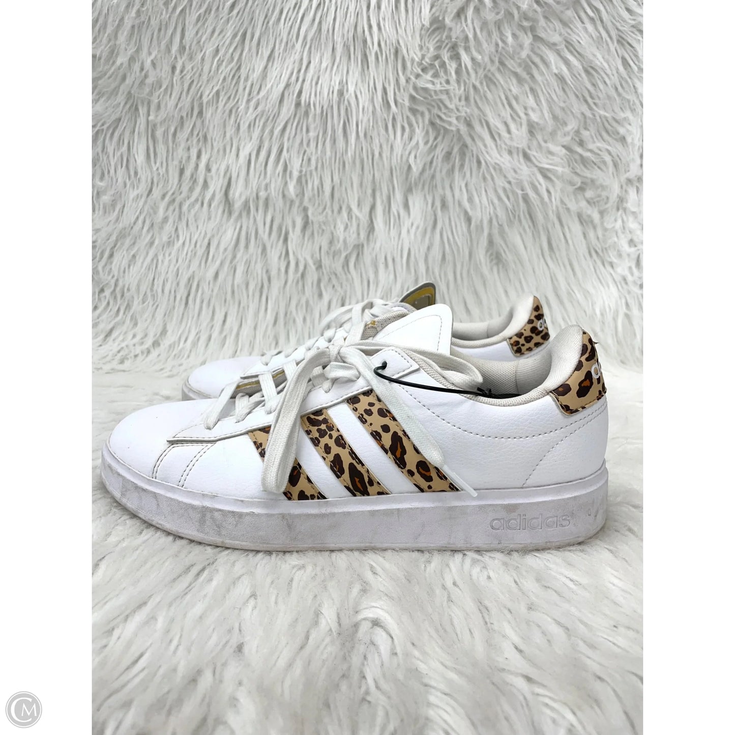 Shoes Sneakers By Adidas In Animal Print, Size: 8.5