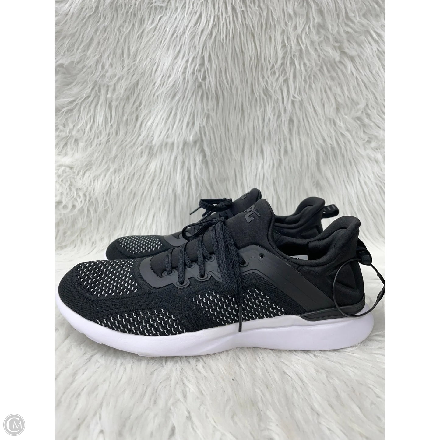Shoes Designer By Apl In Black & White, Size: 10