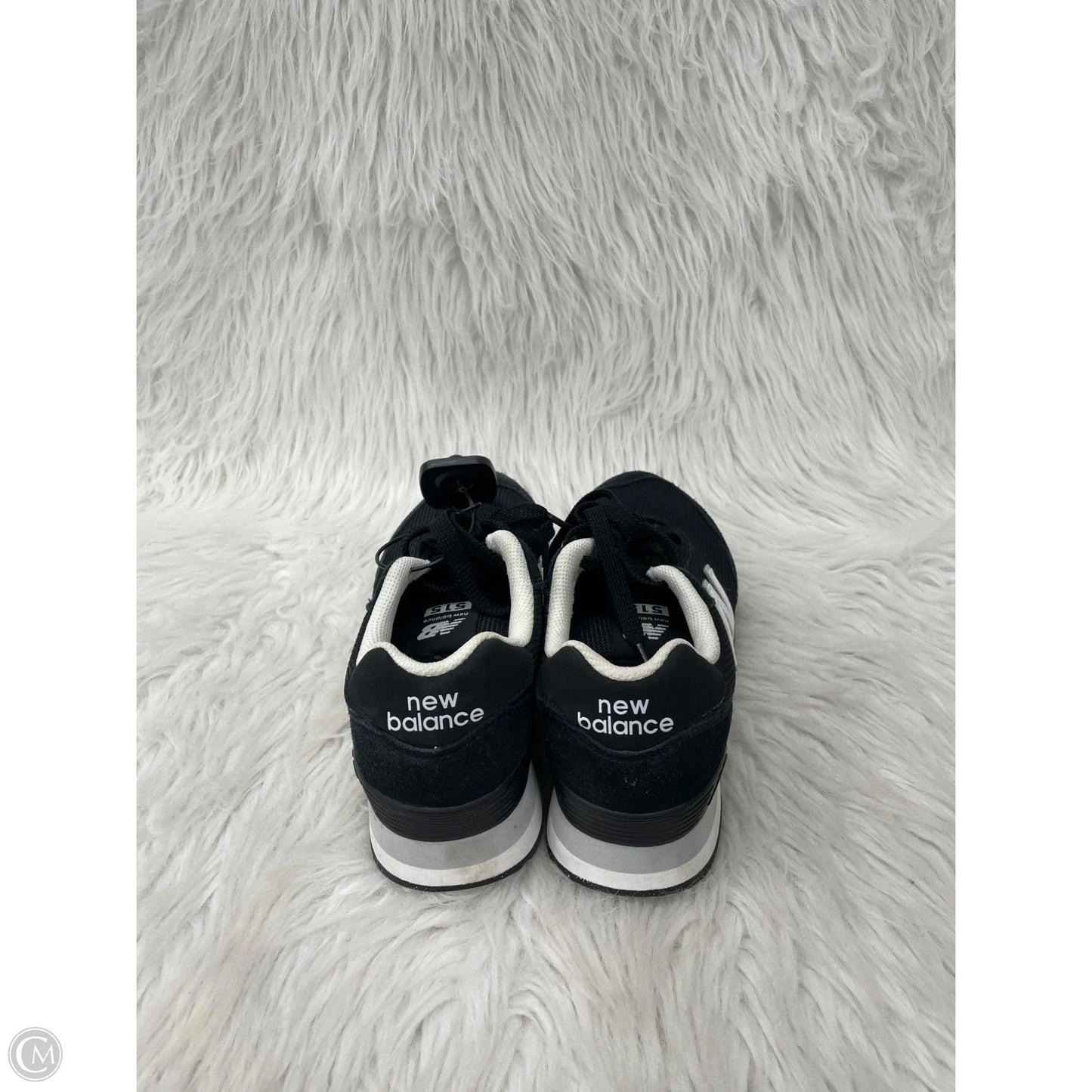 Shoes Athletic By New Balance In Black & White, Size: 6