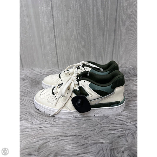 Shoes Sneakers By New Balance In Green & White, Size: 6.5