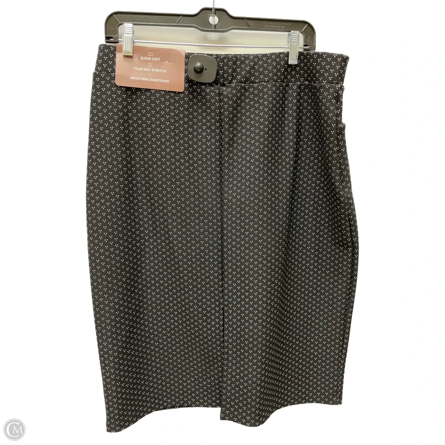 Skirt Midi By Clothes Mentor In Black & White, Size: 22