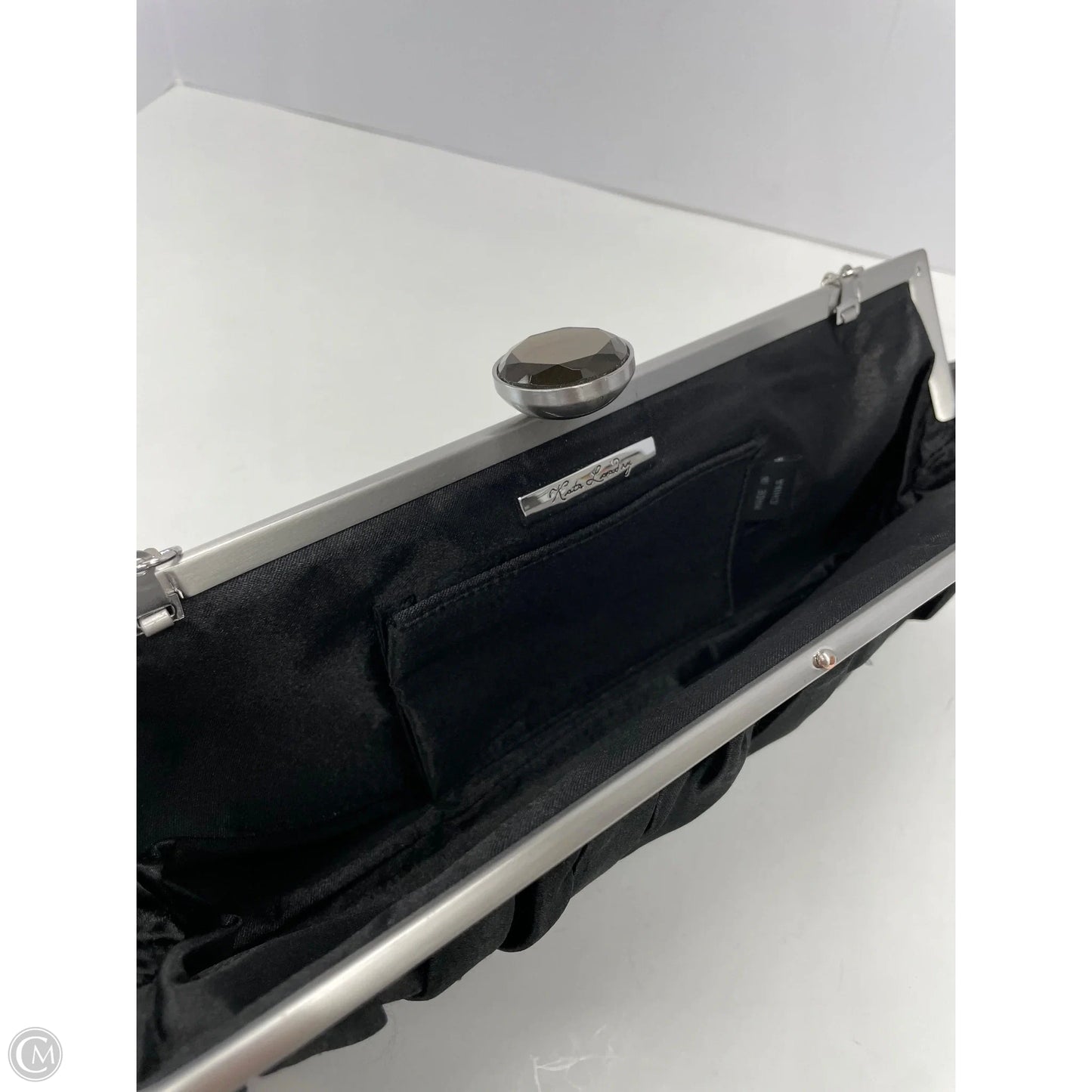 Clutch By Kato Loaday, Size: Medium