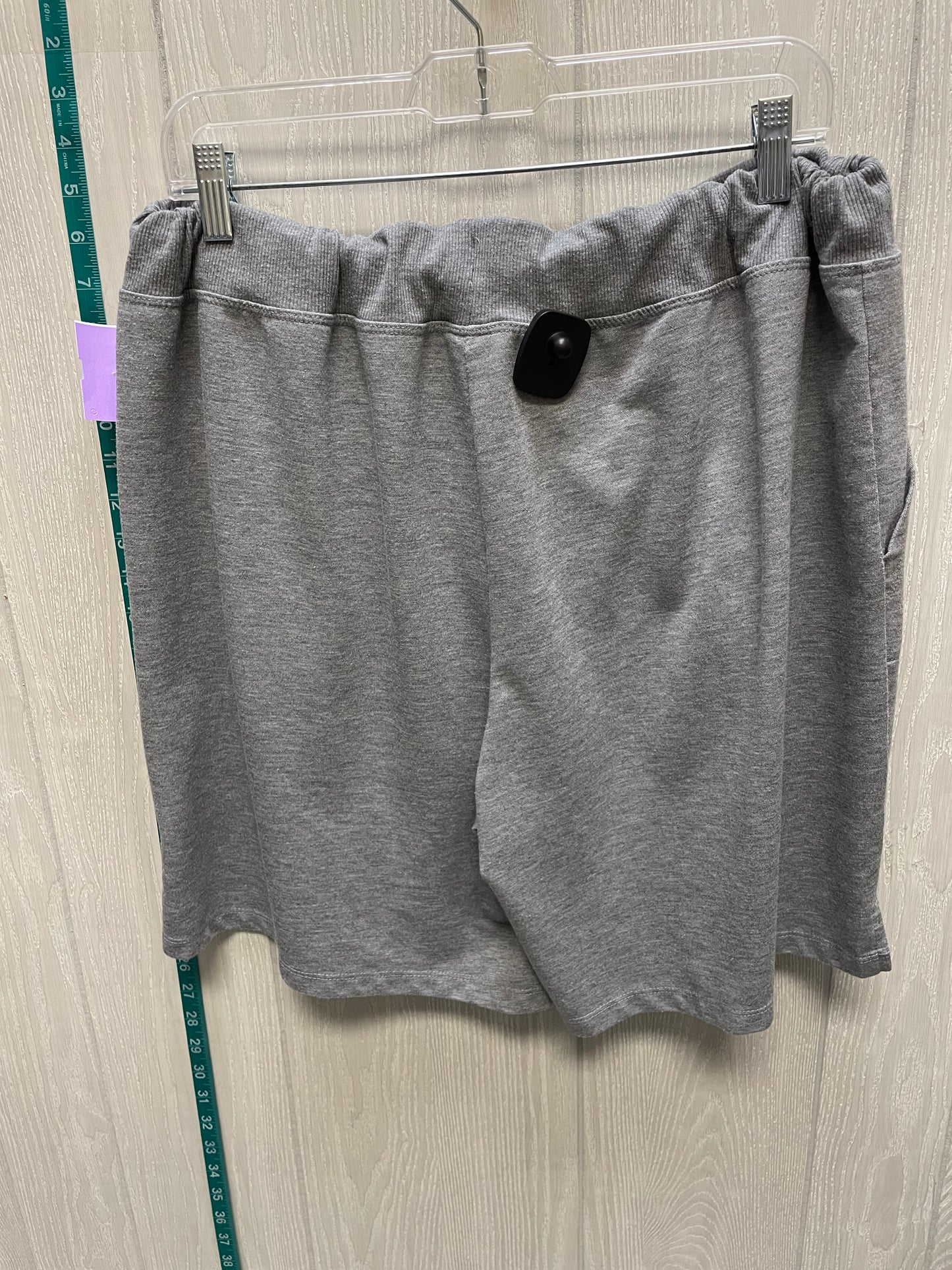 Grey Shorts Athletic Works, Size 20