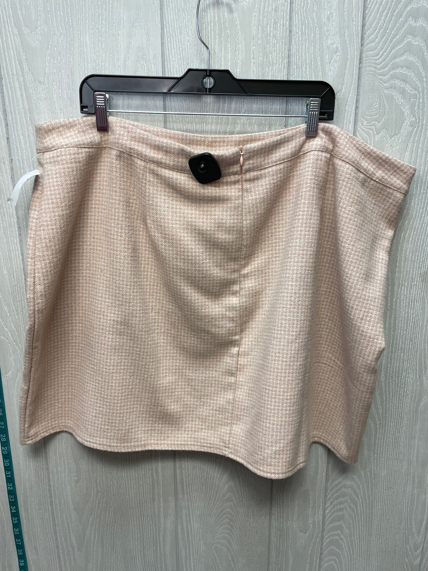 Skirt Mini & Short By A Beautiful Soul In Pink & Tan, Size: 20