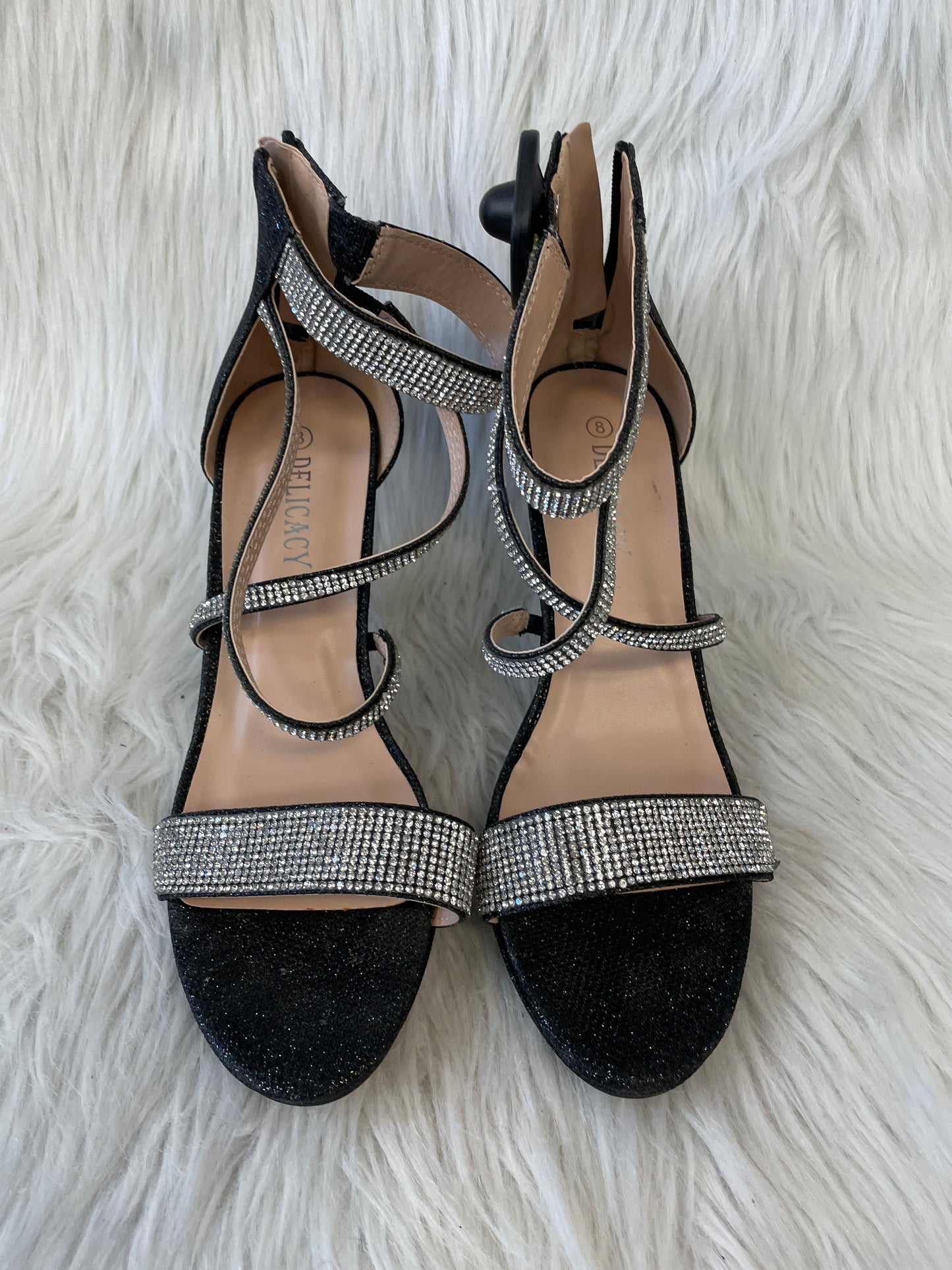 Sandals Heels Kitten By Clothes Mentor In Black & Silver, Size: 8