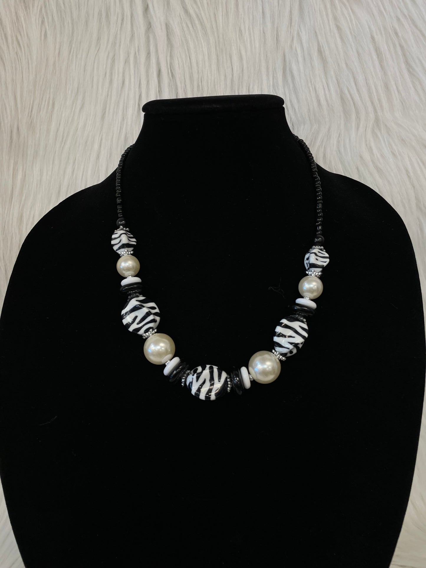 Necklace Other By Clothes Mentor