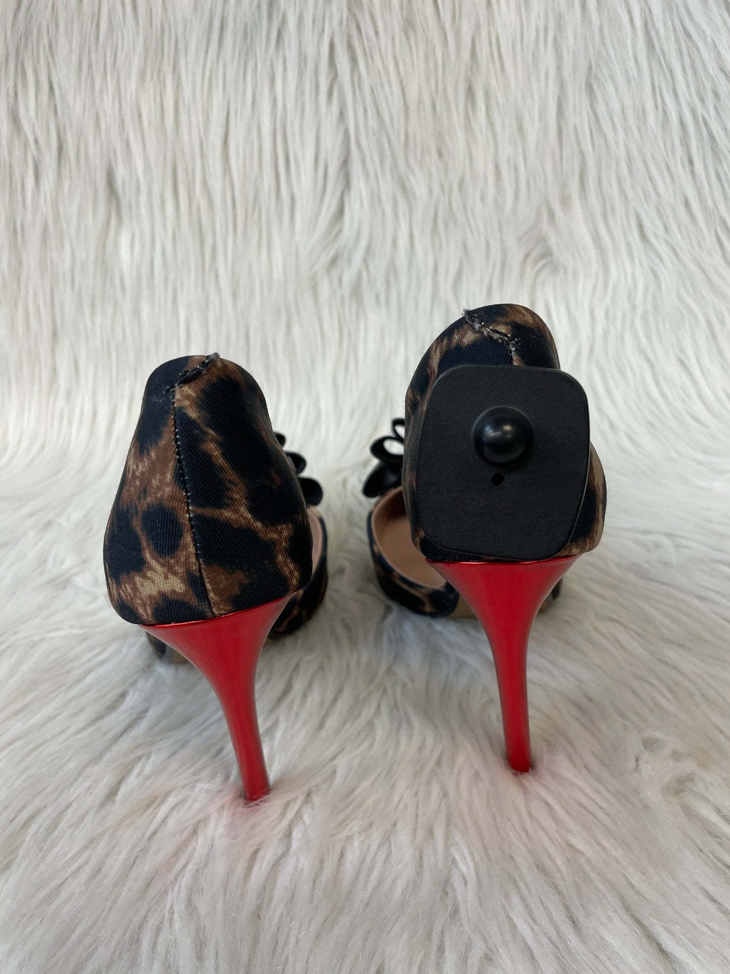 Shoes Heels Stiletto By Betsey Johnson In Animal Print, Size: 6.5